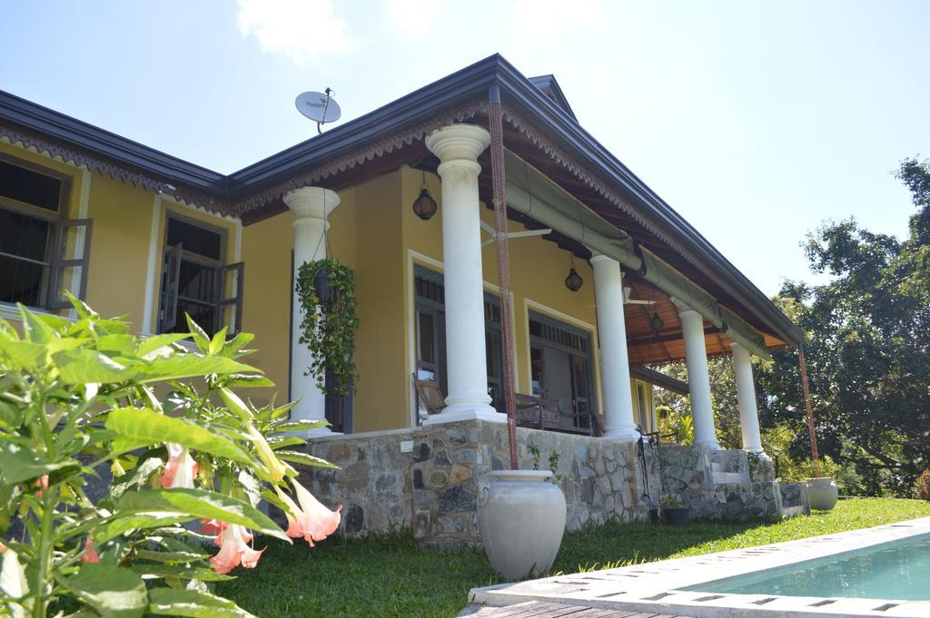 Villa Tee Four Digana Pokoj fotografie